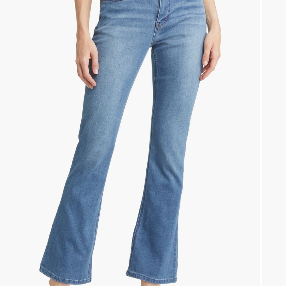 NWT — Women’s High Waist Bootcut Jeans, Size 16